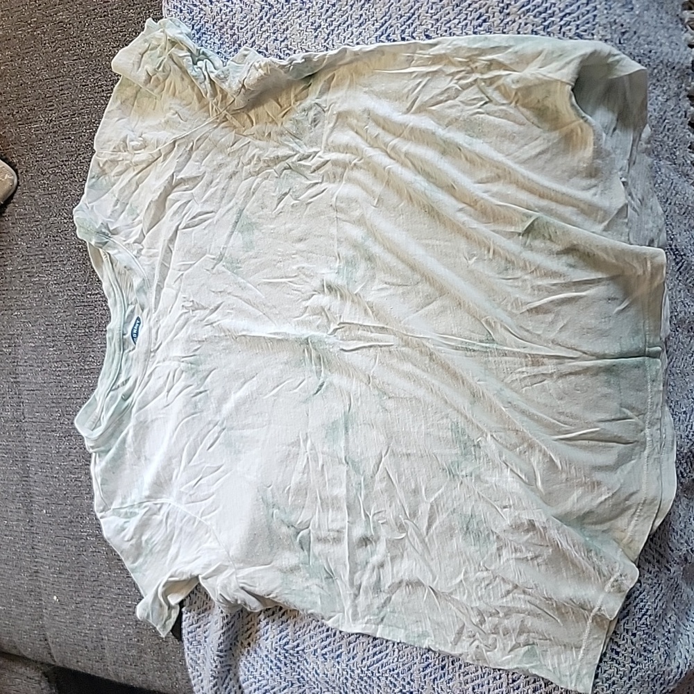 5/20 Old navy tie dye tee